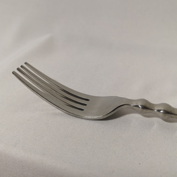 Set of Ten Large Towle Forks Krinkle-like Pattern in Great Condition Stainless - Picture 4 of 6